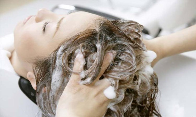 What are the functions of Cetyl trimethyl ammonium chloride in hair conditioners?